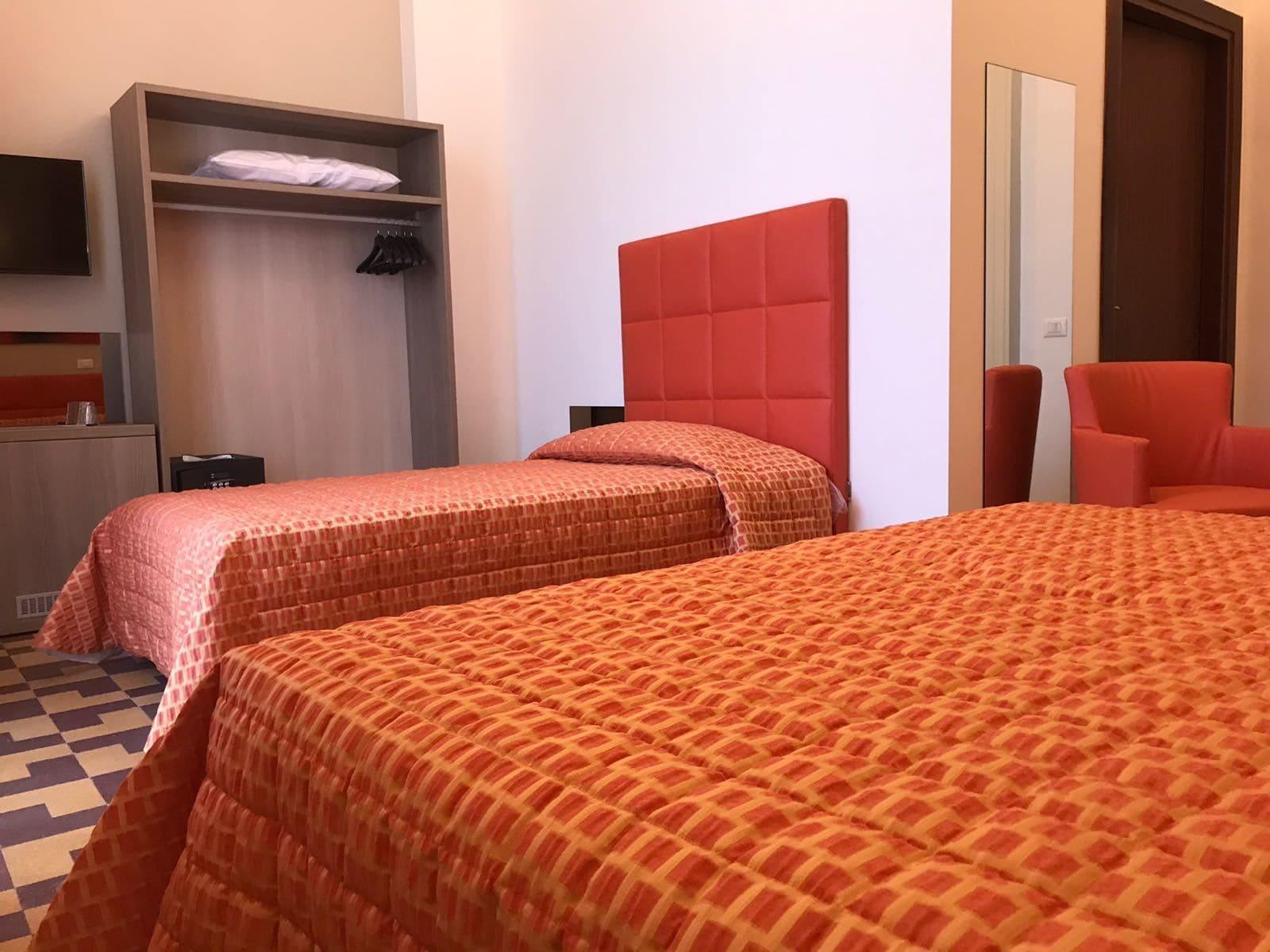 Moonlight Hotel&suites 3*