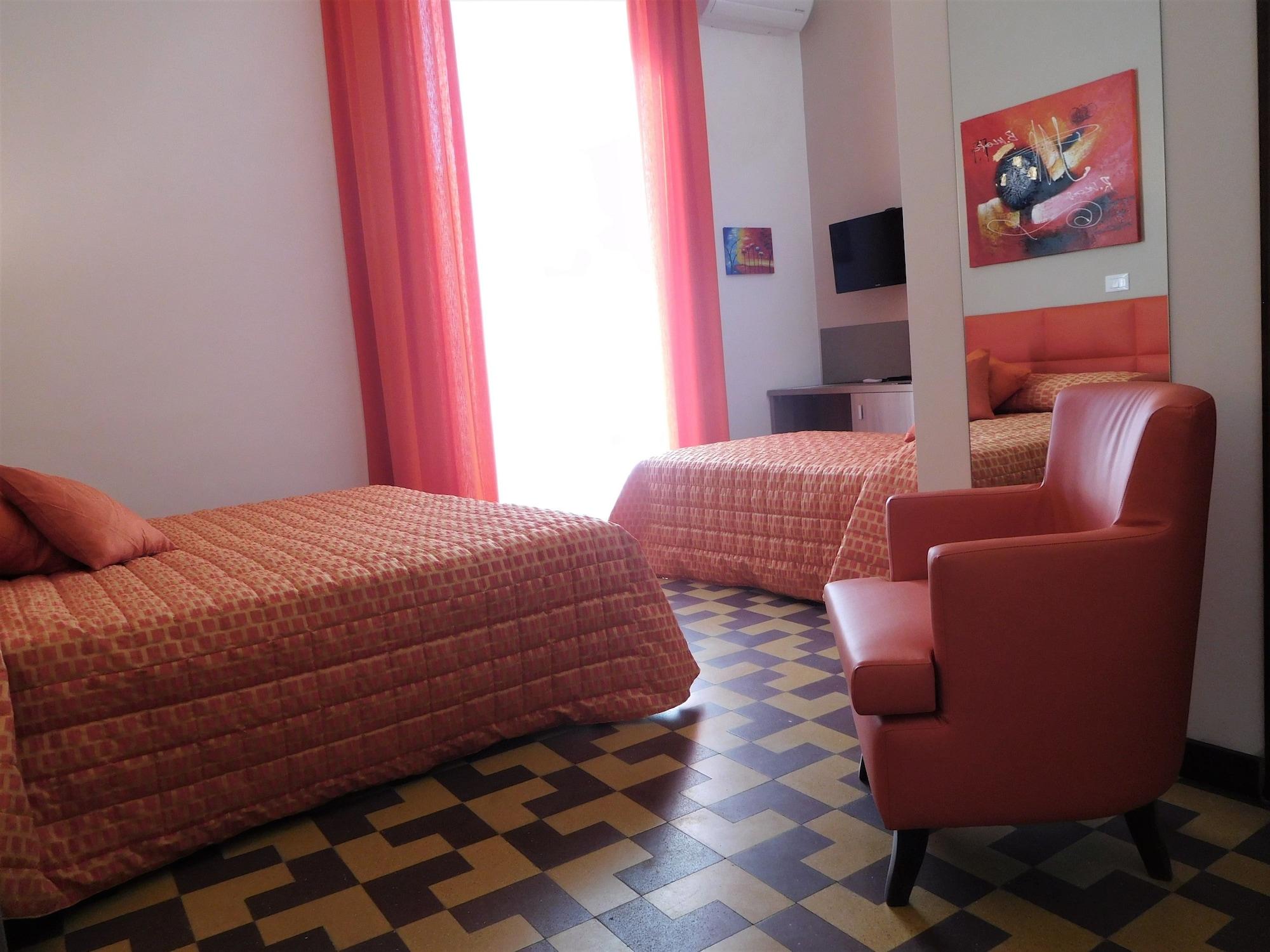 Moonlight Hotel&suites 3*